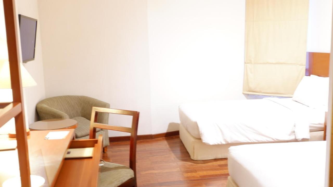 Hotel Santika Pontianak Zewnętrze zdjęcie